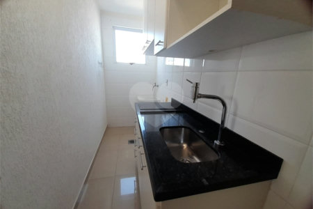 Apartamento à Venda ou para Locação no Edifício Marchal Estilo - São Carlos