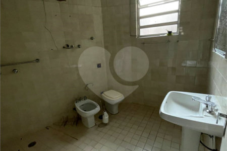 Casa à venda com 3 quartos, sendo 1 suíte, em Jardim Panorama, São Paulo, SP