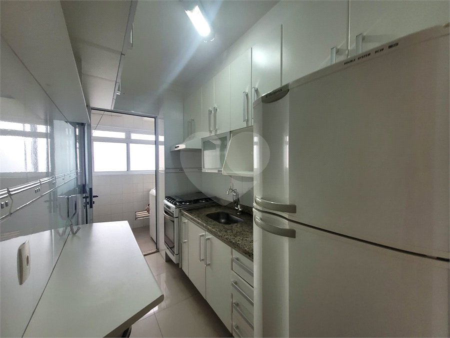 Apartamento para alugar com 2 quartos em Vila Anastácio, São Paulo, SP