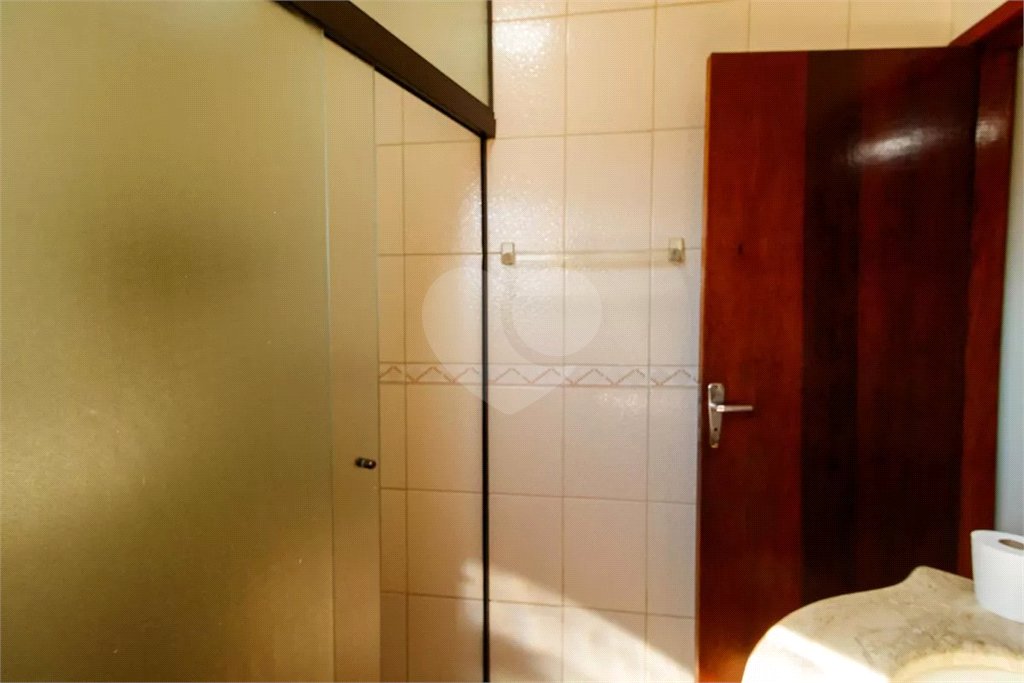 Sobrado à venda com 3 quartos, sendo 1 suíte, em Vila Gustavo, São Paulo, SP