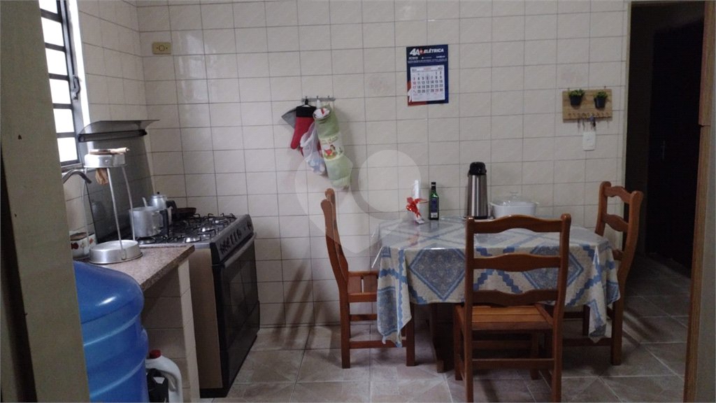 Casa Térrea à venda com 4 quartos em Jardim Vila Galvão, Guarulhos, SP