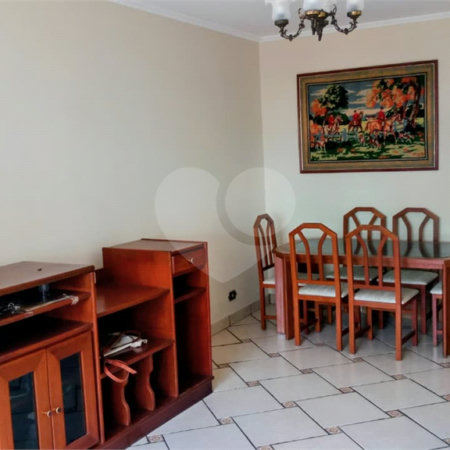 Sobrado à venda com 3 quartos, sendo 1 suíte,  em Vila Dom Pedro II, São Paulo, SP