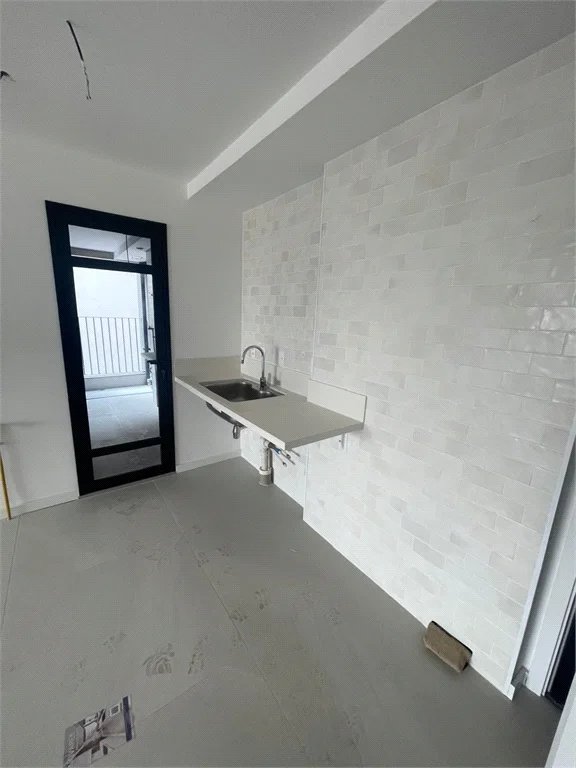 Apartamento à venda com 2 suítes em Pinheiros, São Paulo, SP