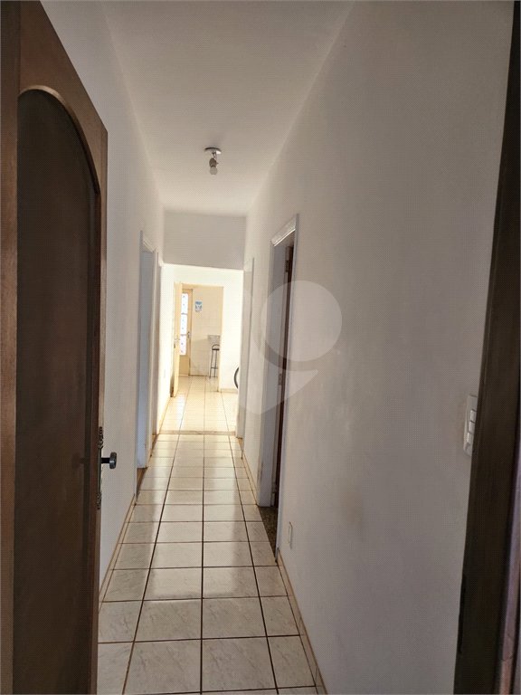 Casa à venda com 4 quartos, sendo 1 suíte, no Centro, Araraquara, SP