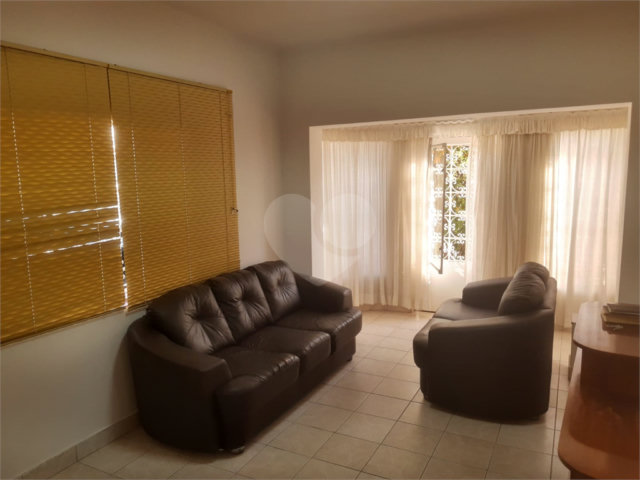 Casa à venda com 5 quartos, sendo 2 suítes,  em Santana, São Paulo, SP
