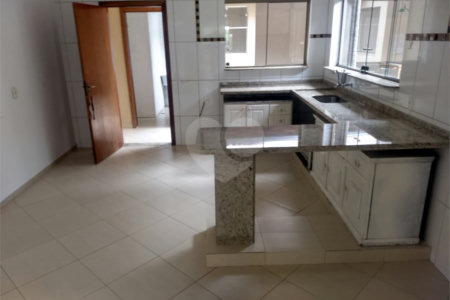 Casa à venda com 2 suítes em Bosque, Vinhedo, SP