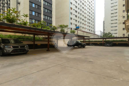 Apartamento à venda com 2 quartos, sendo 1 suíte,  em Vila Uberabinha, São Paulo, SP