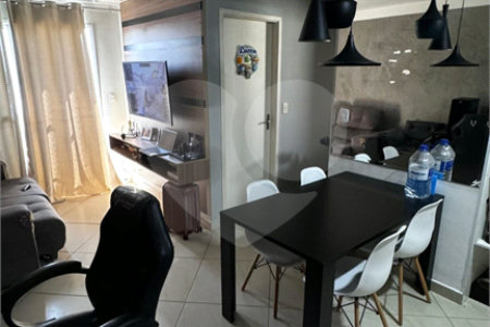 Apartamento à venda com 2 quartos em Jardim Refúgio, Sorocaba, SP