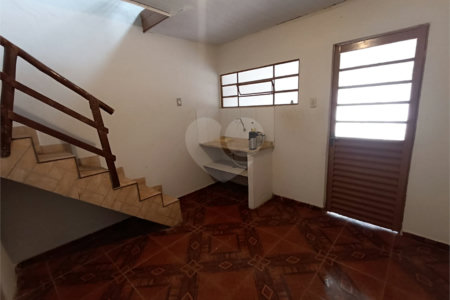 Casa para alugar com 1 quarto em Vila Célia, Itapetininga, SP