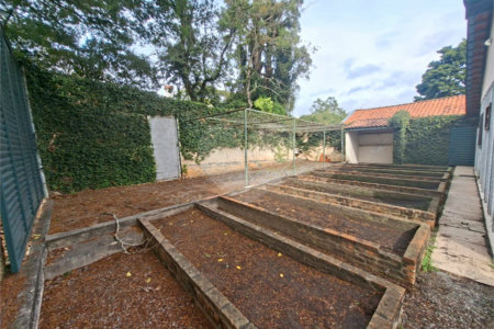Casa à venda com 2 quartos no Centro, Alambari, SP