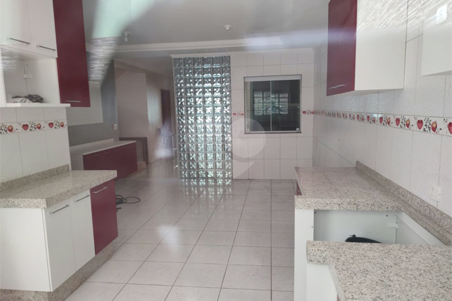 Casa à venda com 4 quartos, sendo 2 suítes, em Casa Verde, São Paulo, SP