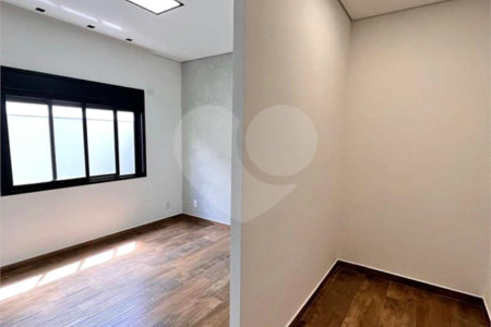 Casa à venda com 3 suítes no condomínio Residencial Golden Ville, Itapetininga - SP