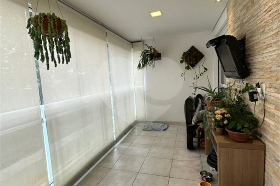 Apartamento à venda com 3 suítes em Santana, São Paulo, SP