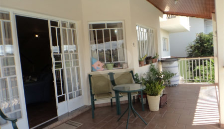 Casa à venda com 4 suítes em Nova Gardênia, Atibaia, SP