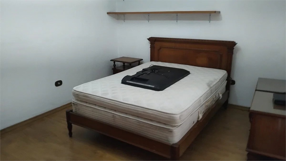 Sobrado à venda com 3 quartos, sendo 1 suíte, em Jardim Bonfiglioli, São Paulo, SP