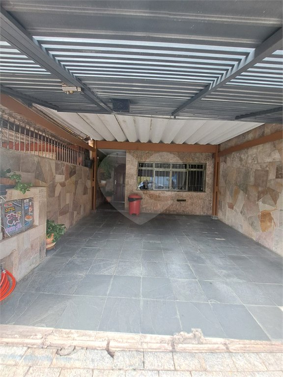 Sobrado à venda com 3 quartos em Vila Sabrina, São Paulo, SP