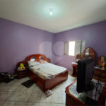Casa à venda com 4 quartos, sendo 1 suíte,  em Vila Santa Maria, Guarulhos, SP