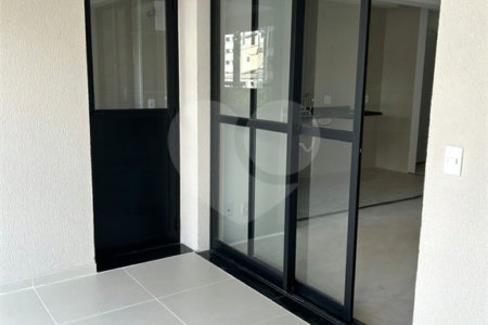 Apartamento à venda com 3 quartos, sendo 1 suíte, em Vila Bastos, Santo André, SP