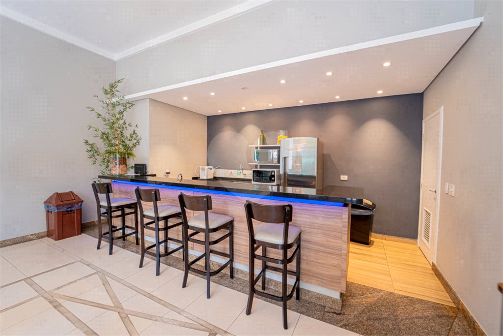 Apartamento à venda com 3 quartos, sendo 1 suíte, em Vila Mascote, São Paulo, SP