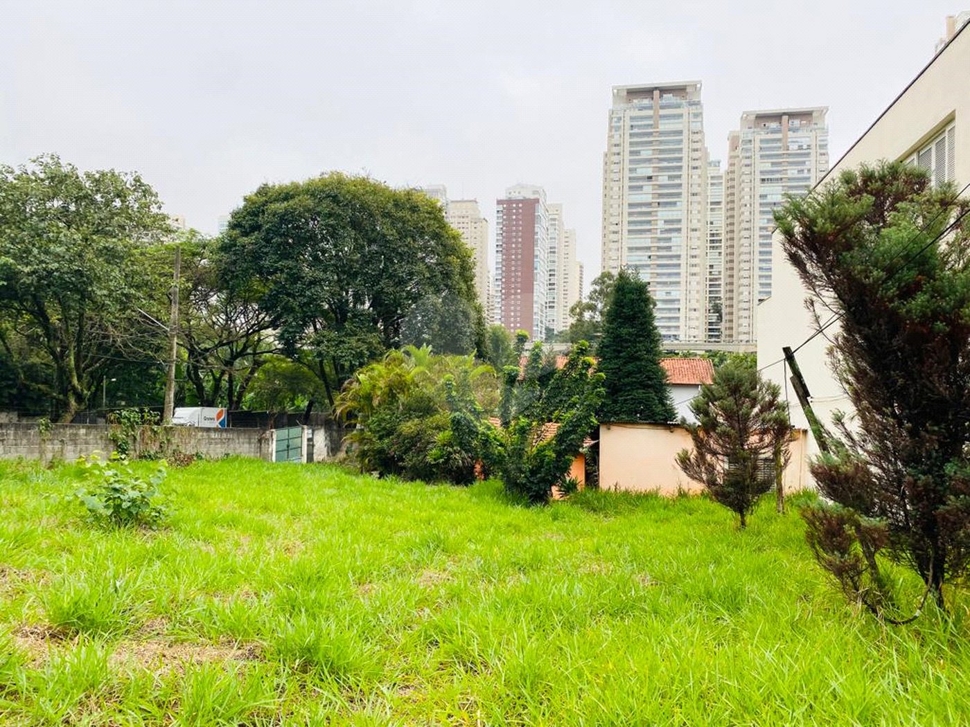 Terreno em Campo Belo