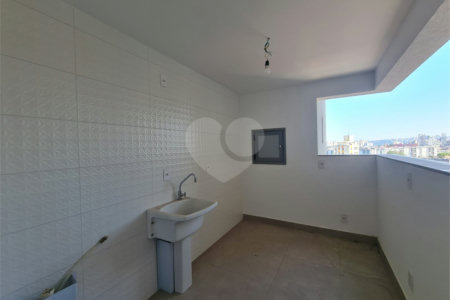 Apartamento à venda com 3 suítes em Jardim Marajoara, São Paulo, SP