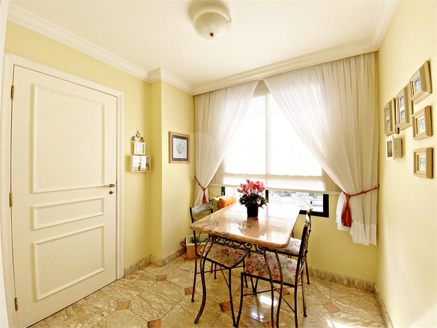 Apartamento à venda com 4 suítes em Santana, São Paulo, SP