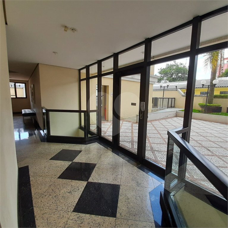 Apartamento à venda com 3 quartos, sendo 1 suíte, em Campo Belo, São Paulo, SP