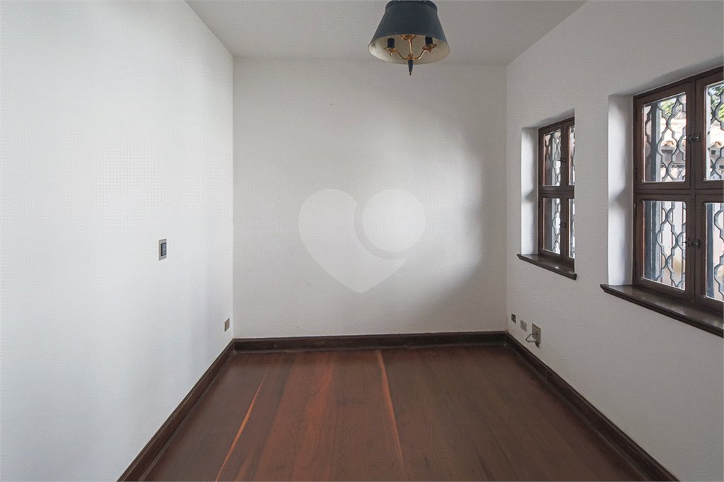 Casa Térrea à venda ou para alugar com 4 quartos, sendo 3 suítes, em Alto da Boa Vista, São Paulo, SP