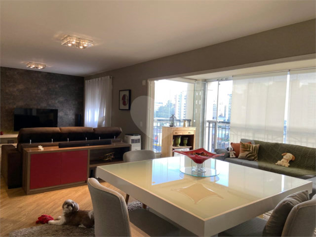 Apartamento à venda com 3 suítes em Tatuapé, São Paulo, SP