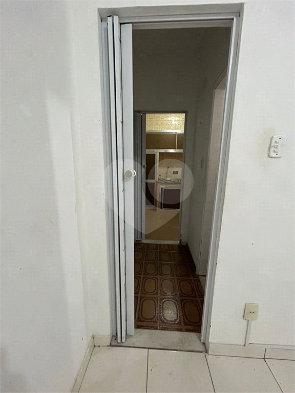 Apartamento à venda com 2 quartos em Marechal Hermes, Rio de Janeiro, RJ
