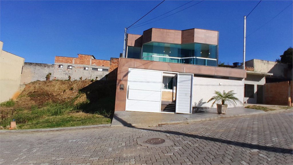 Casa à venda com 3 quartos, sendo 2 suítes, em CAMPO GRANDE, Rio de Janeiro, RJ