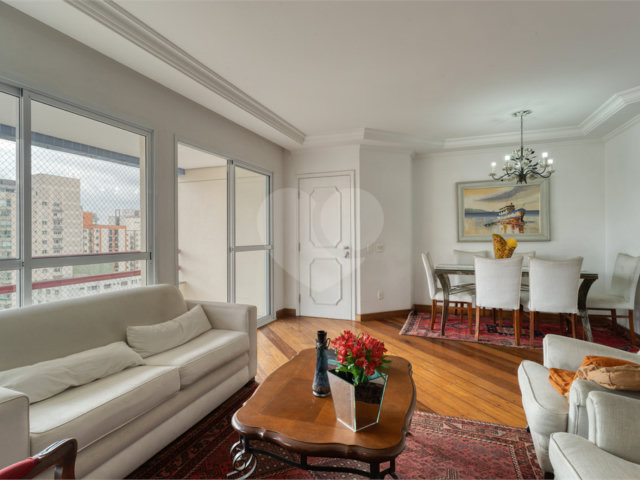 Apartamento à venda com 4 quartos, sendo 2 suítes,  em Vila Mascote, São Paulo, SP