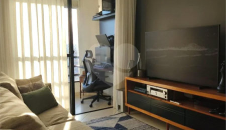 Apartamento à venda com 2 quartos, sendo 1 suíte,  em Vila Brasílio Machado, São Paulo, SP