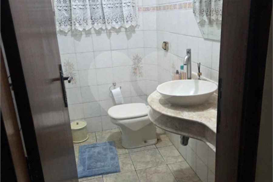 Sobrado à venda com 3 quartos em Parque Novo Mundo, São Paulo, SP