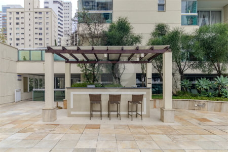 Apartamento à venda com 4 suítes em Campo Belo, São Paulo, SP