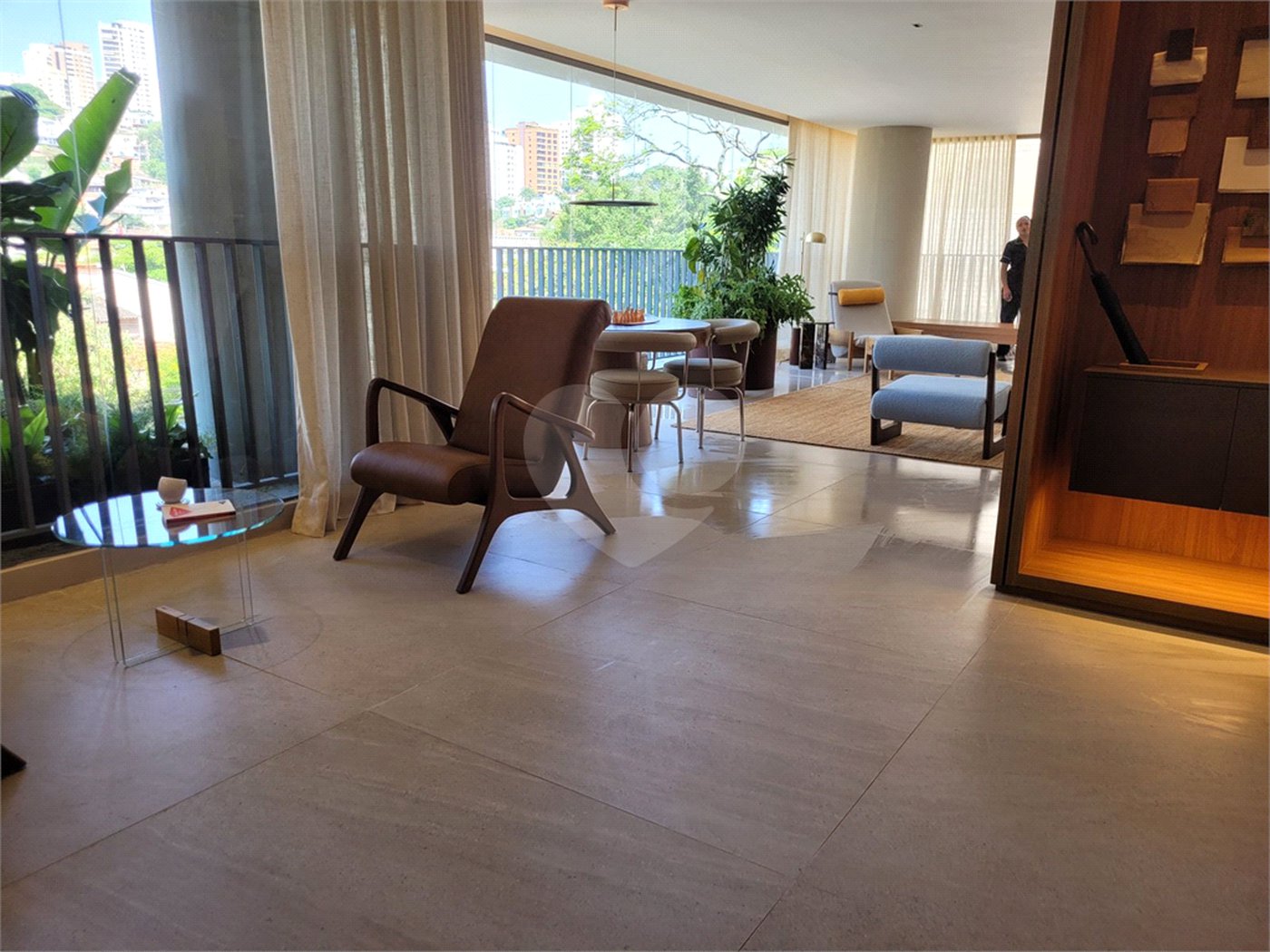 Apartamento à venda com 4 suítes em Vila Madalena, São Paulo, SP