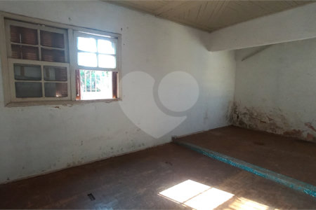 Casa Térrea à venda com 3 quartos em Ipiranga, Ribeirão Preto, SP