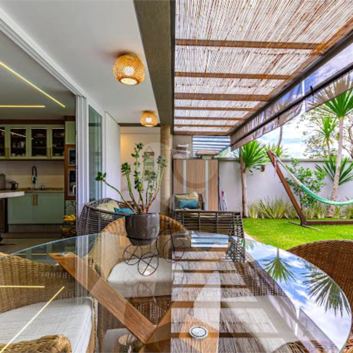 Casa à venda com 4 suítes no condomínio Premiere, São Paulo - SP