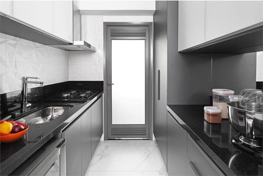 Apartamento à venda com 2 suítes em Cidade Monções, São Paulo, SP