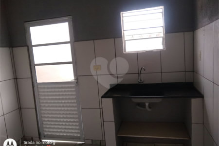 Casa Térrea à venda com 2 suítes em Jardim São Francisco, Mogi das Cruzes, SP