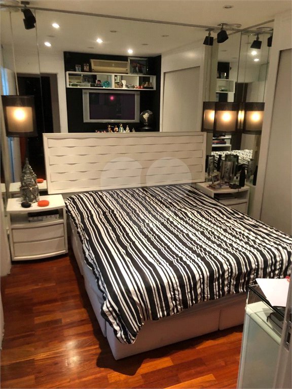 Cobertura à venda com 2 suítes em Vila Suzana, São Paulo, SP