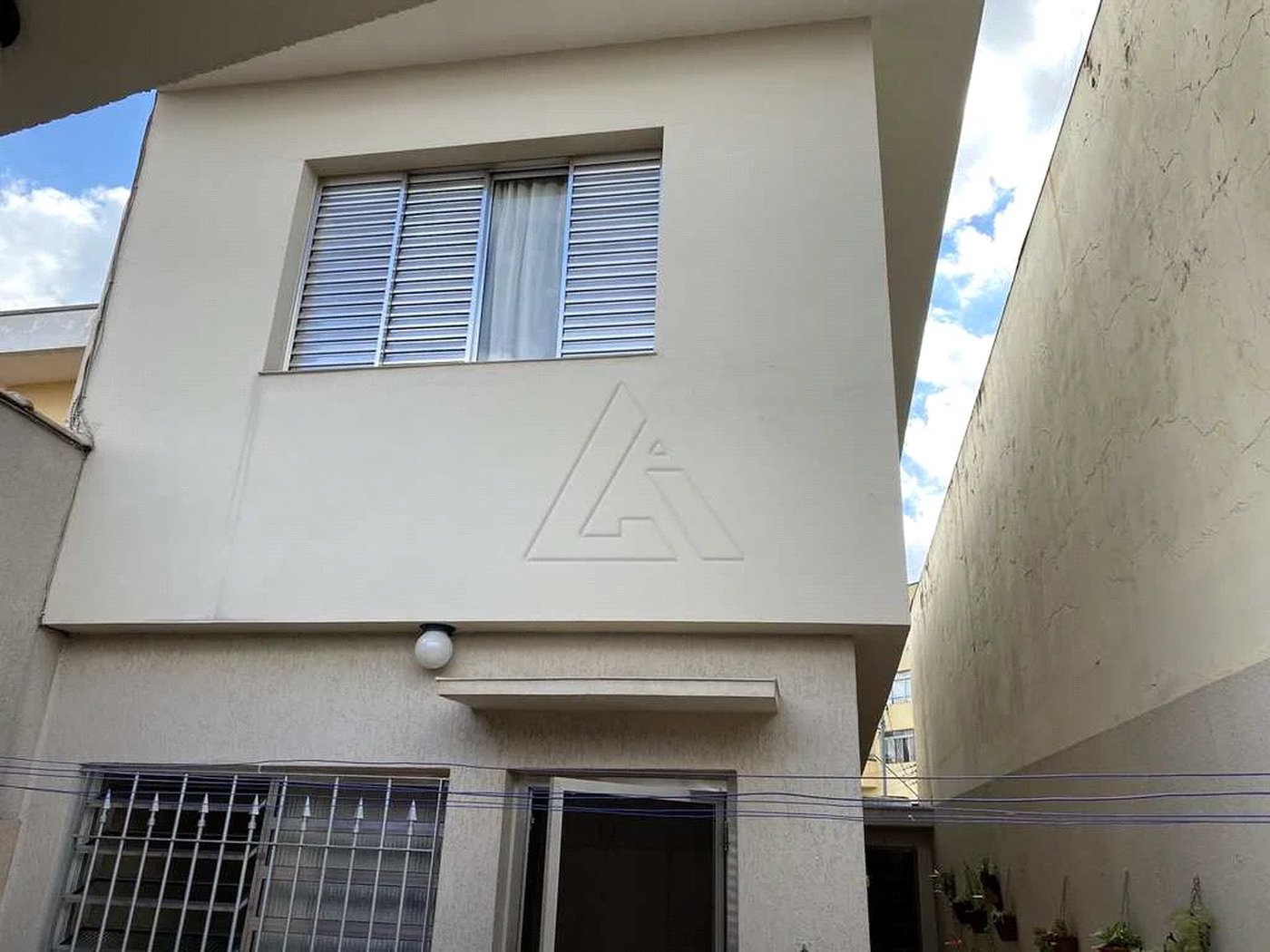Sobrado à venda com 3 quartos, sendo 1 suíte, em Vila Sônia, São Paulo, SP