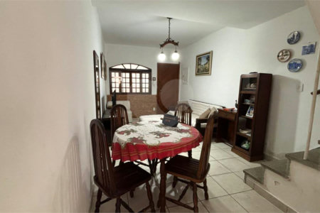 Sobrado à venda com 2 quartos em Vila Cruzeiro, São Paulo, SP