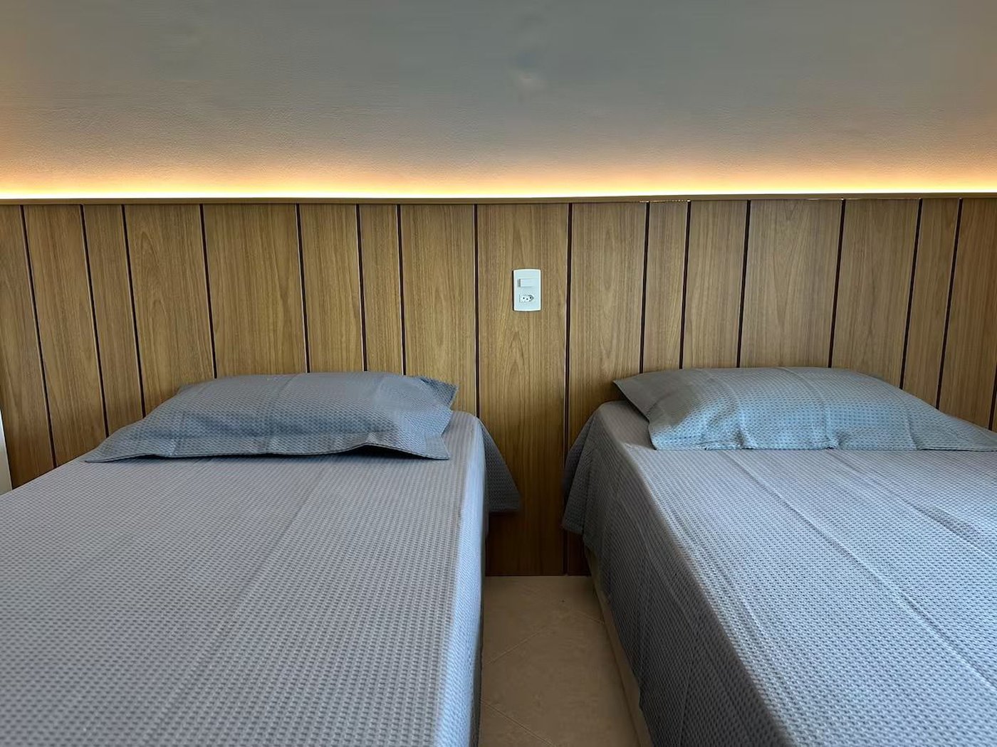 Apartamento com 3 dormitórios à venda, 106 m² por R$ 2.750.000,00 - Riviera de São Lourenço - Bertioga/SP