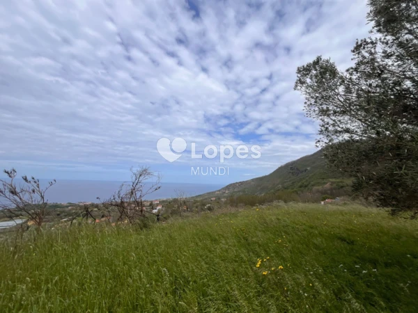 Terreno à venda em San Lucido, Cosenza, Itália – 1.700 m² e vista para o mar