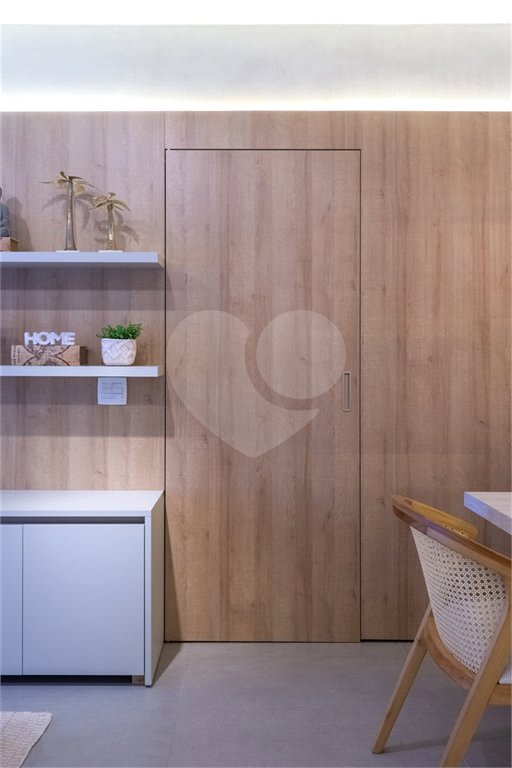 Apartamento à venda com 3 quartos, sendo 1 suíte, em Pitangueiras, Guarujá, SP