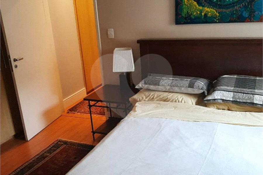 Apartamento à venda com 3 quartos, sendo 1 suíte, em Jardim Paulista, São Paulo, SP