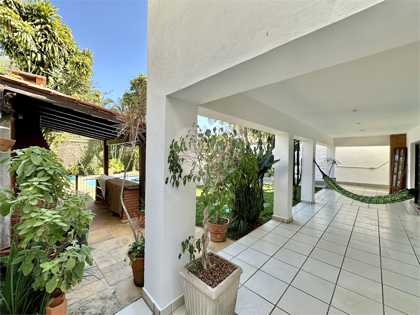 Casa à venda com 5 quartos, sendo 4 suítes, em Parque dos Príncipes, São Paulo, SP