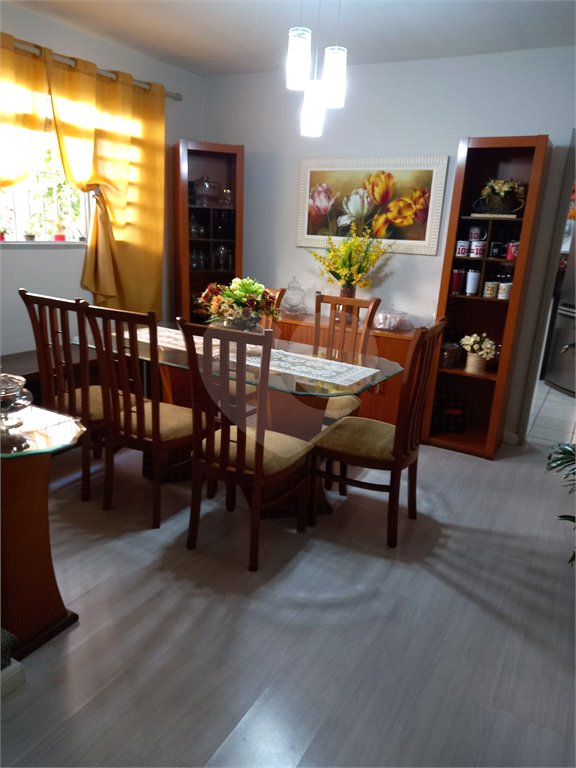 Casa à venda com 4 quartos, sendo 2 suítes, em Chácara Santo Antônio (zona Sul), São Paulo, SP