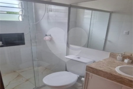 Casa à venda com 2 suítes no condomínio Residencial Pedro Julio, Mogi das Cruzes - SP